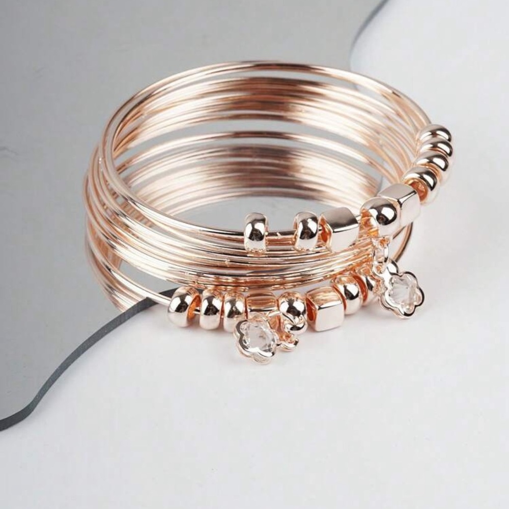 Elegant Rose Gold Bangle Set